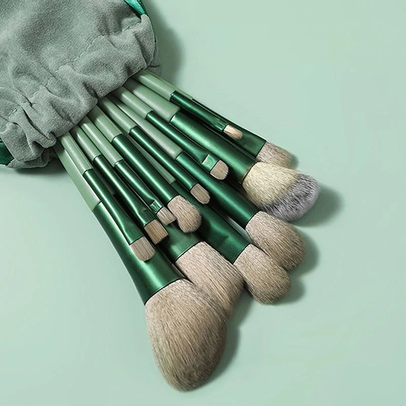 Makeup Brushes Sponge Set Make up for Women Cosmetic Goat Hair Tool Professional Eye Shadow Foundation Blush Blender Egg